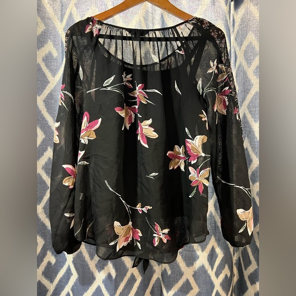 Apt 9 Blouse Size Medium - Picture 7 of 7